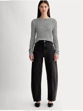 NWT Everlane the way-high Twist Curve Jean in Washed Black 28L